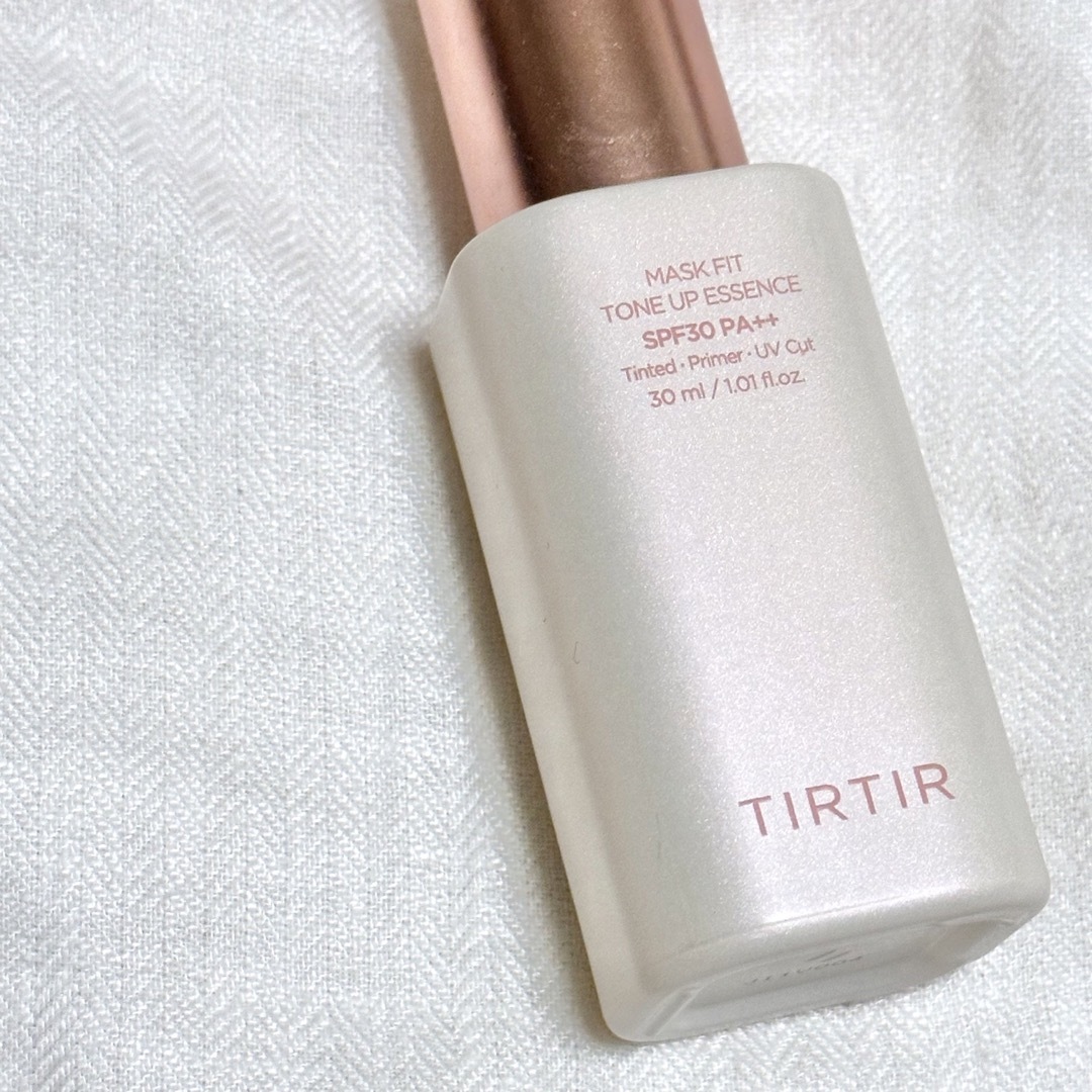 CLIO(クリオ)のTIRTIR マスクフィットトーンアップエッセンス　30ml コスメ/美容のベースメイク/化粧品(化粧下地)の商品写真