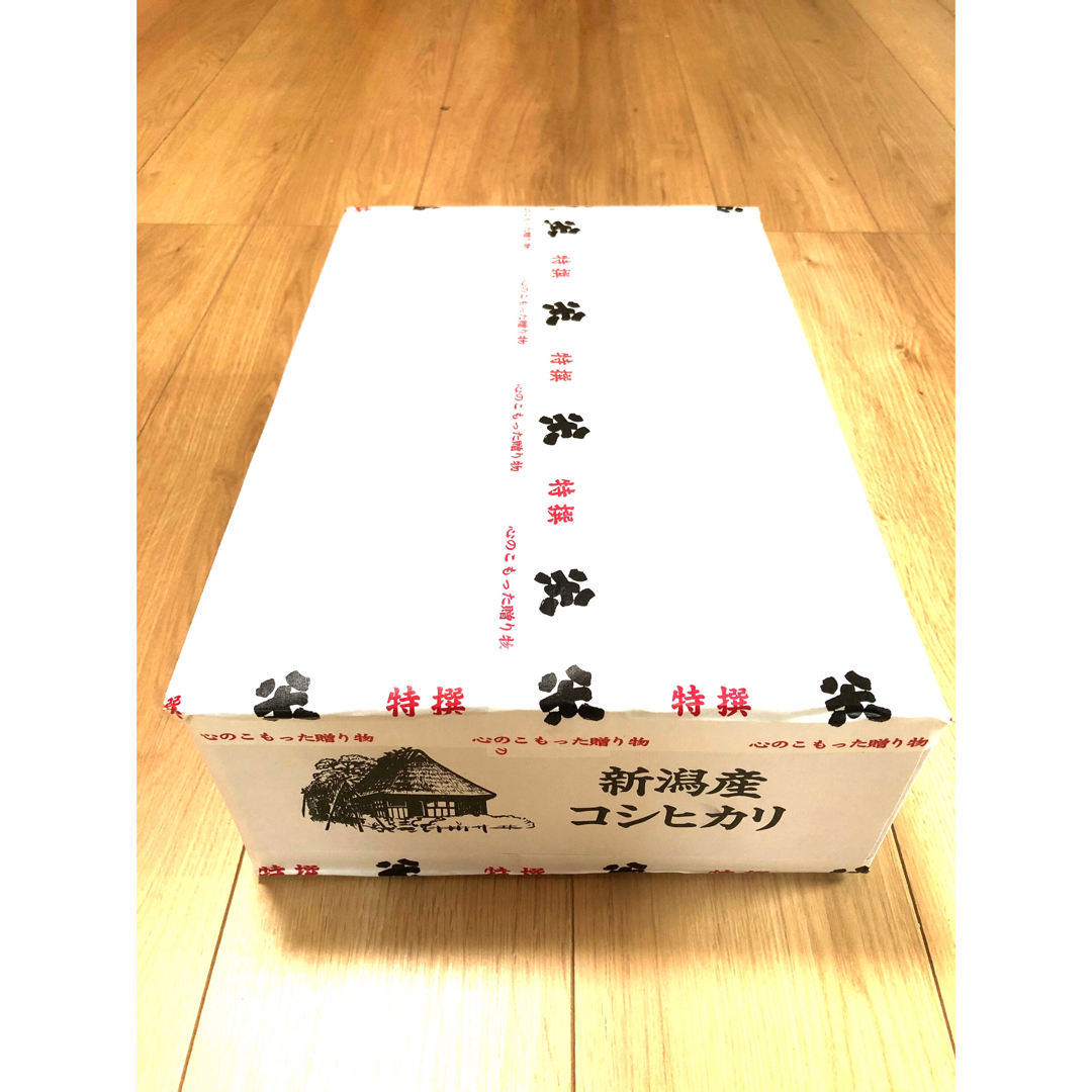 【もち様専用】新潟県栃尾産コシヒカリ　中米10kg 食品/飲料/酒の食品(米/穀物)の商品写真