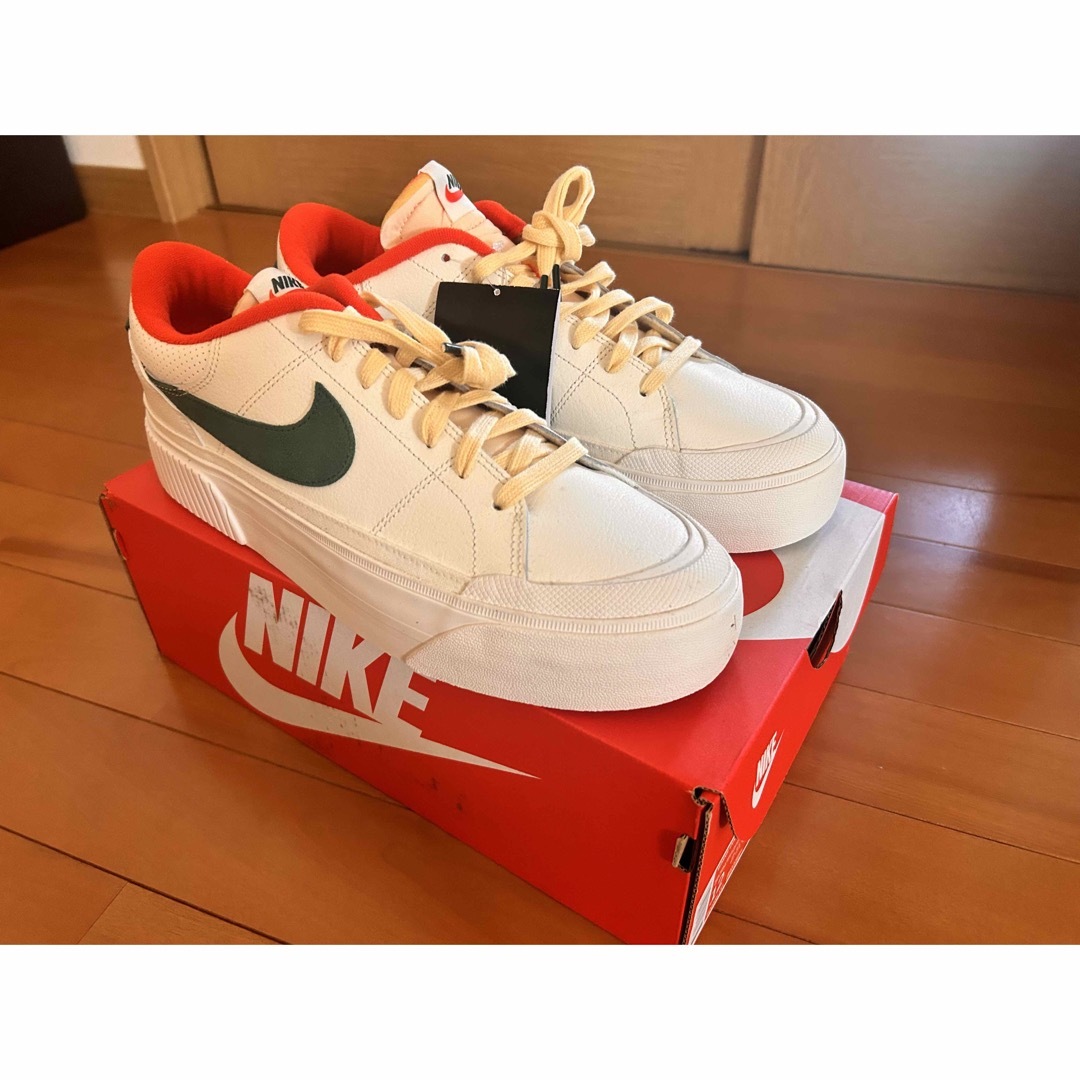 2023年春夏新作 NIKE【ナイキ】コート レガシー リフト 29cm