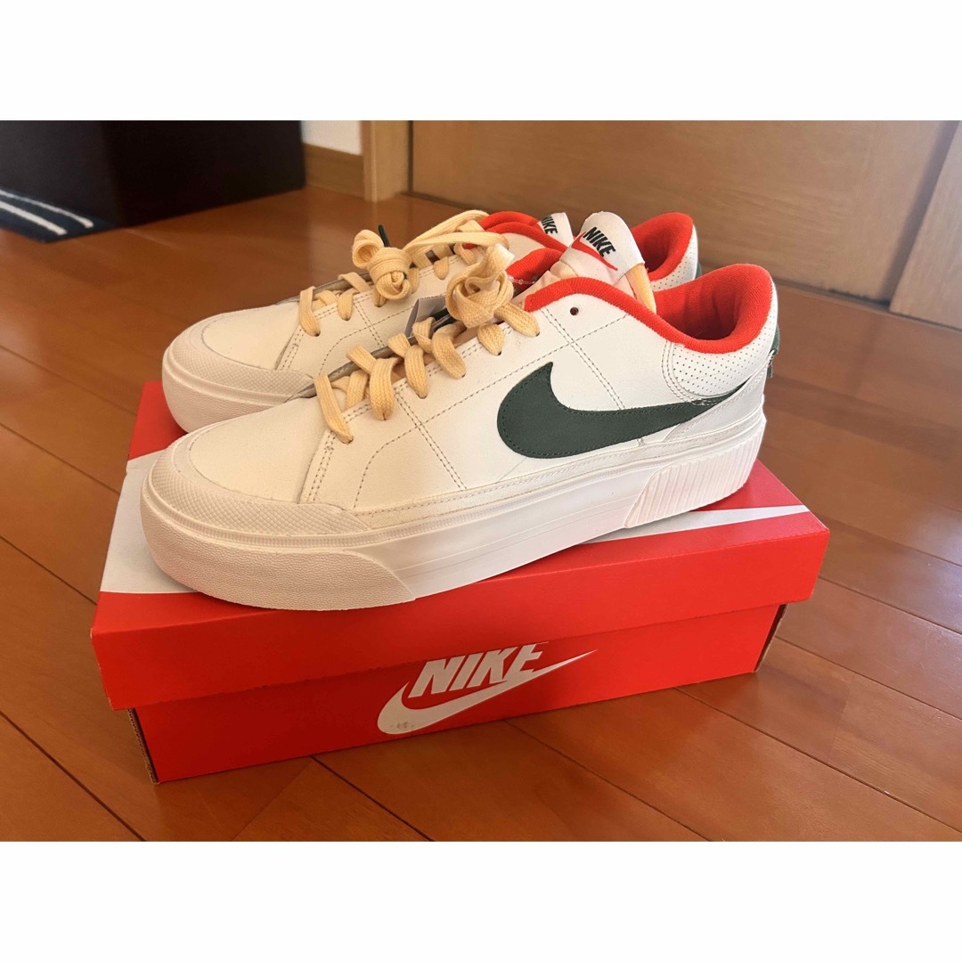 2023年春夏新作 NIKE【ナイキ】コート レガシー リフト 29cm | フリマアプリ ラクマ