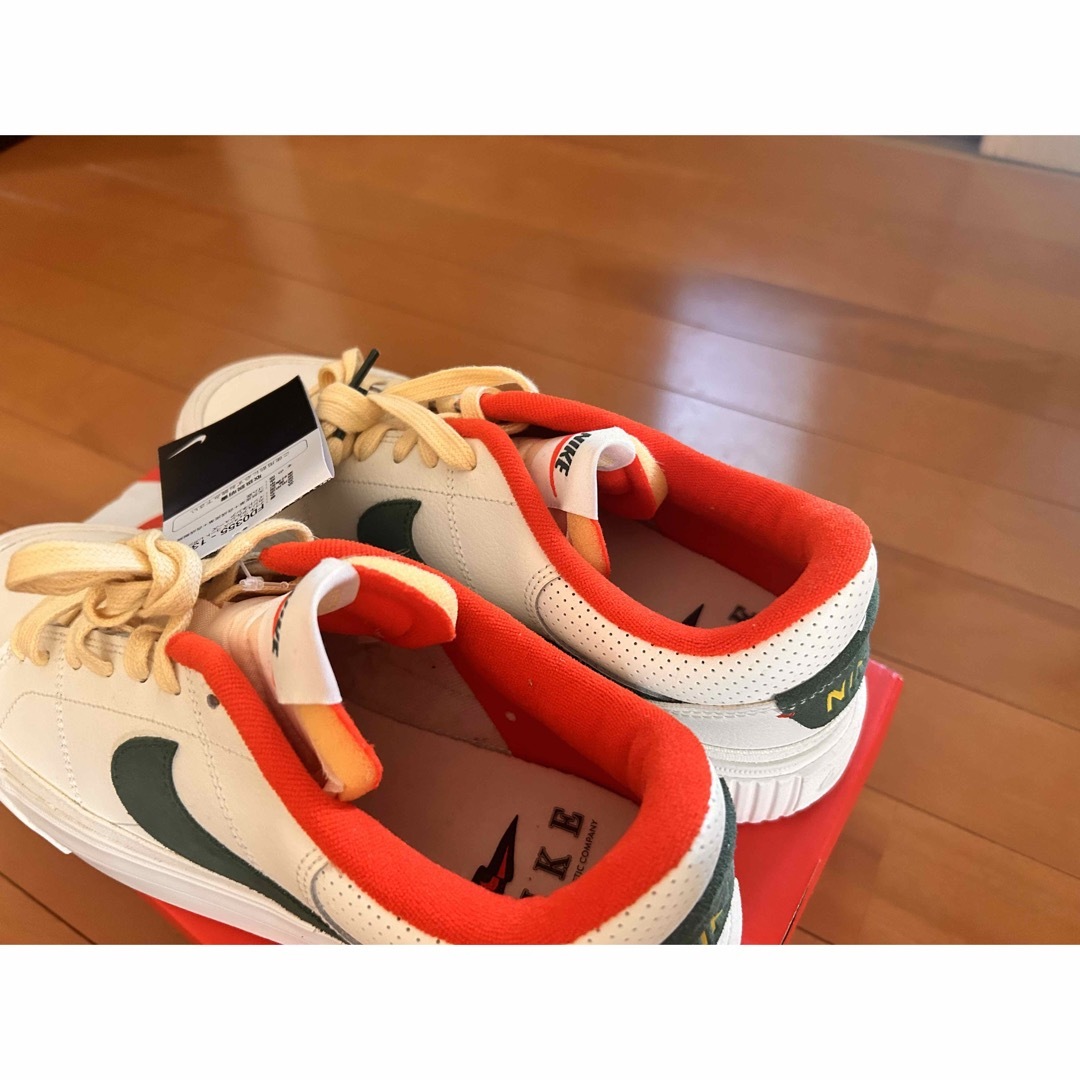 2023年春夏新作 NIKE【ナイキ】コート レガシー リフト 29cm
