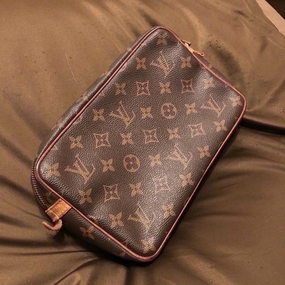 LOUIS VUITTON(ルイヴィトン)のルイ・ヴィトン セカンドバッグ 確実正規品 シリアルナンバーあり レディースのバッグ(ハンドバッグ)の商品写真