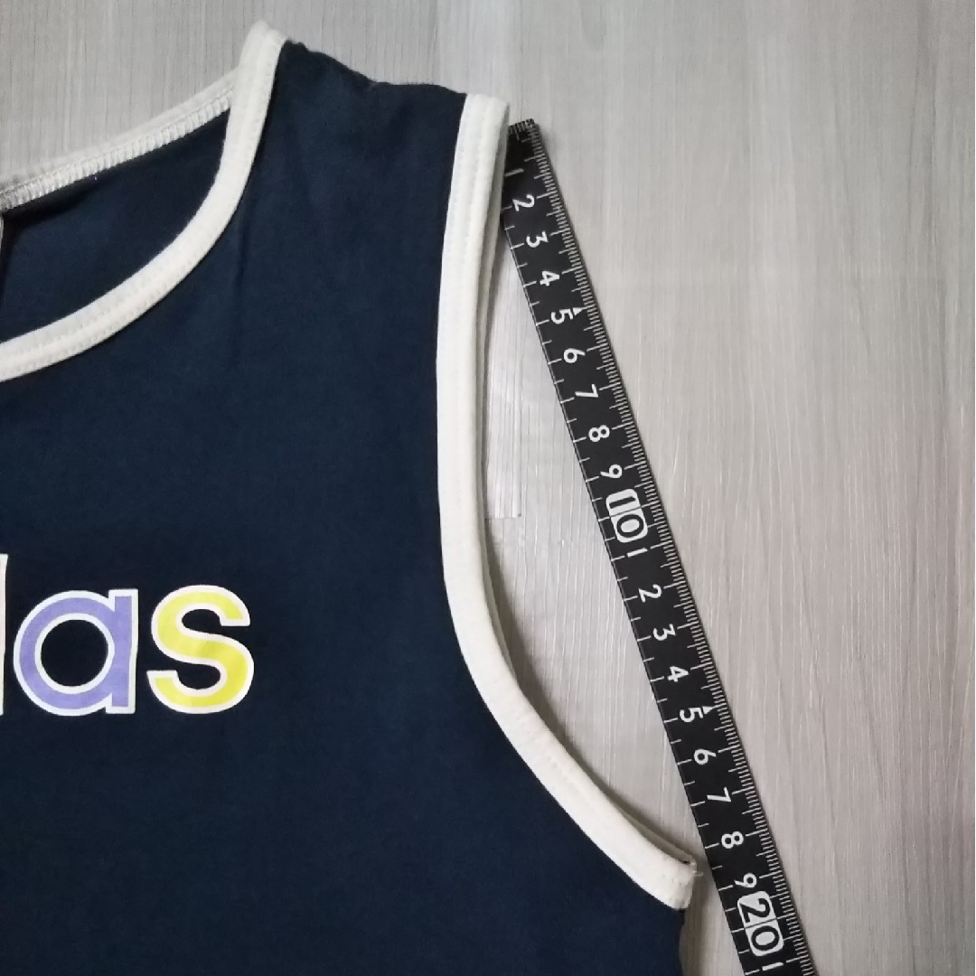 adidas(アディダス)のadidas  タンクトップ 150 ネイビー キッズ/ベビー/マタニティのキッズ服女の子用(90cm~)(Tシャツ/カットソー)の商品写真