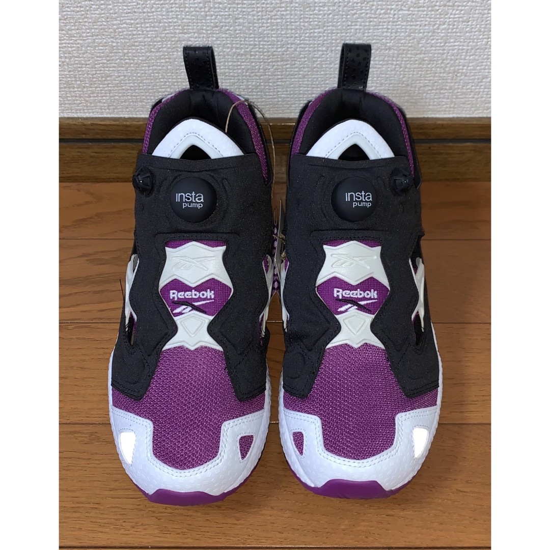 Reebok(リーボック)の24.5cm 新品 REEBOK INSTA PUMP FURY 95 紫 og レディースの靴/シューズ(スニーカー)の商品写真