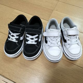 ヴァンズ(VANS)のVANS　バンズ　16 17　黒　白　両方　スニーカー　キッズ　セット(スニーカー)