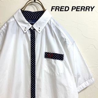 フレッドペリー(FRED PERRY)の美品 FRED PERRY フレッドペリー ドット柄 ボタンダウンシャツ(シャツ)