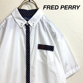 フレッドペリー(FRED PERRY)の美品 FRED PERRY フレッドペリー ドット柄 ボタンダウンシャツ(シャツ)