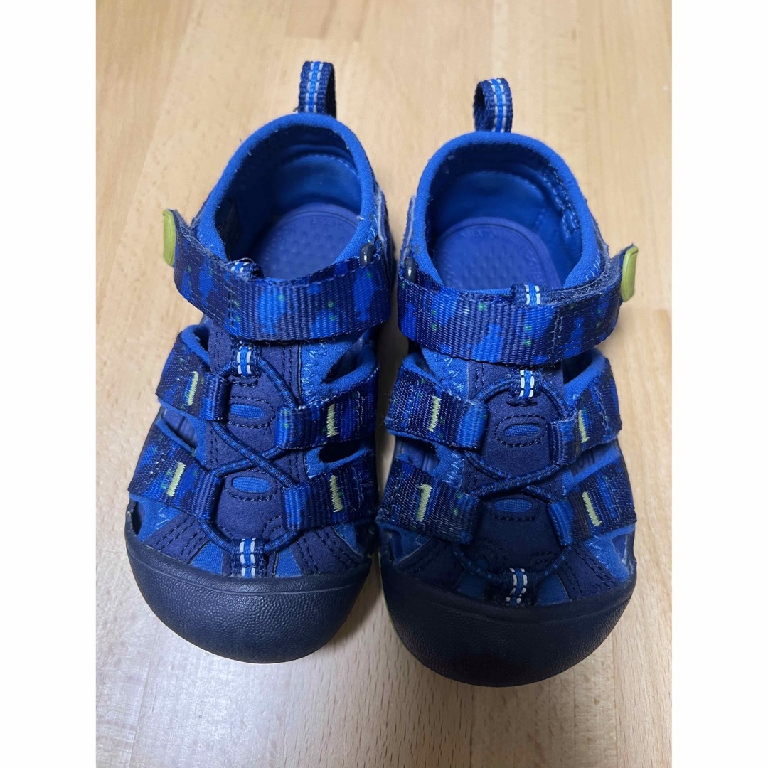 KEEN(キーン)のKEEN サンダル キッズ 子供用 キッズ/ベビー/マタニティのベビー靴/シューズ(~14cm)(サンダル)の商品写真