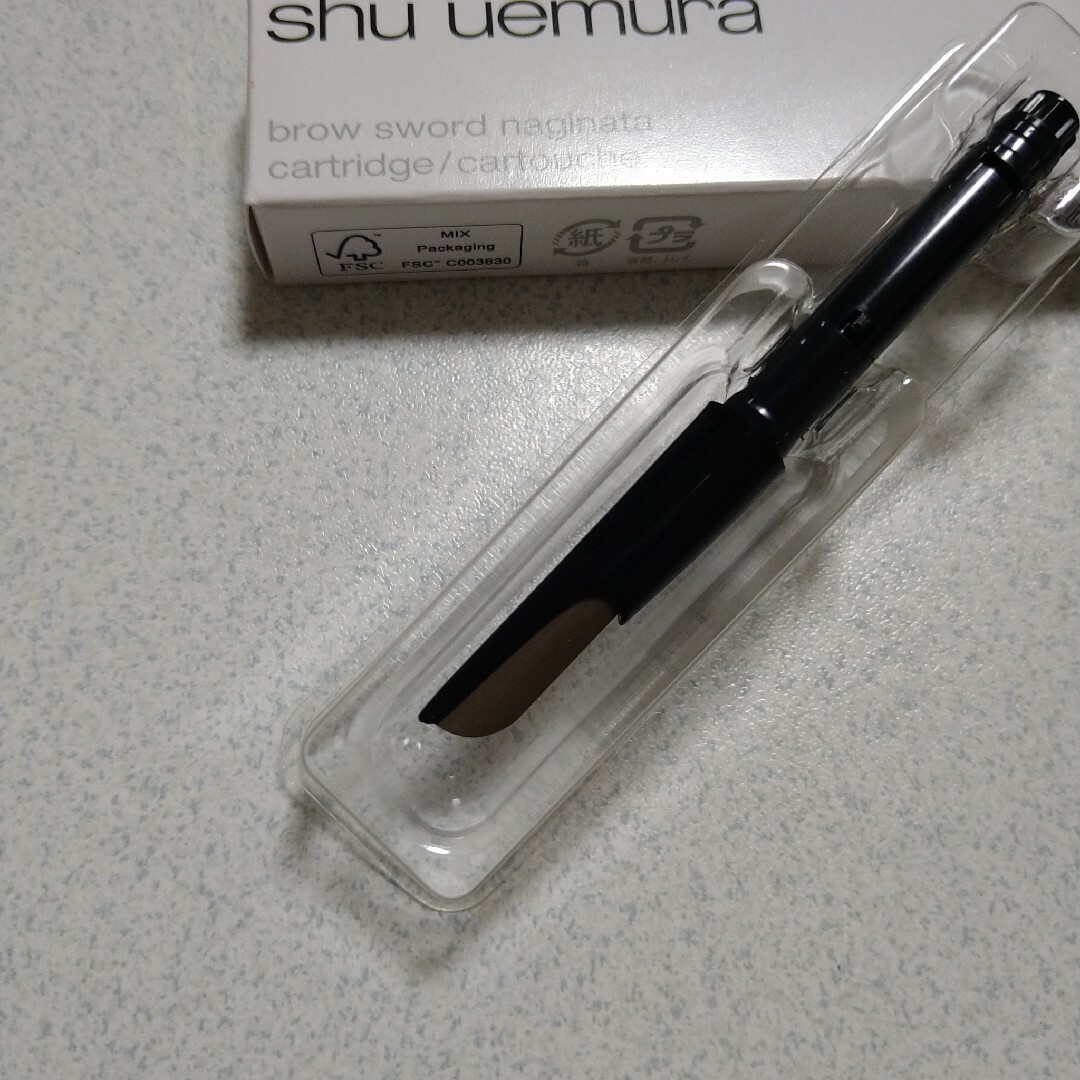 shu uemura(シュウウエムラ)のshu uemura ブロー スウォードナギナタ カートリッジ ウォルナットブラ コスメ/美容のベースメイク/化粧品(アイブロウペンシル)の商品写真