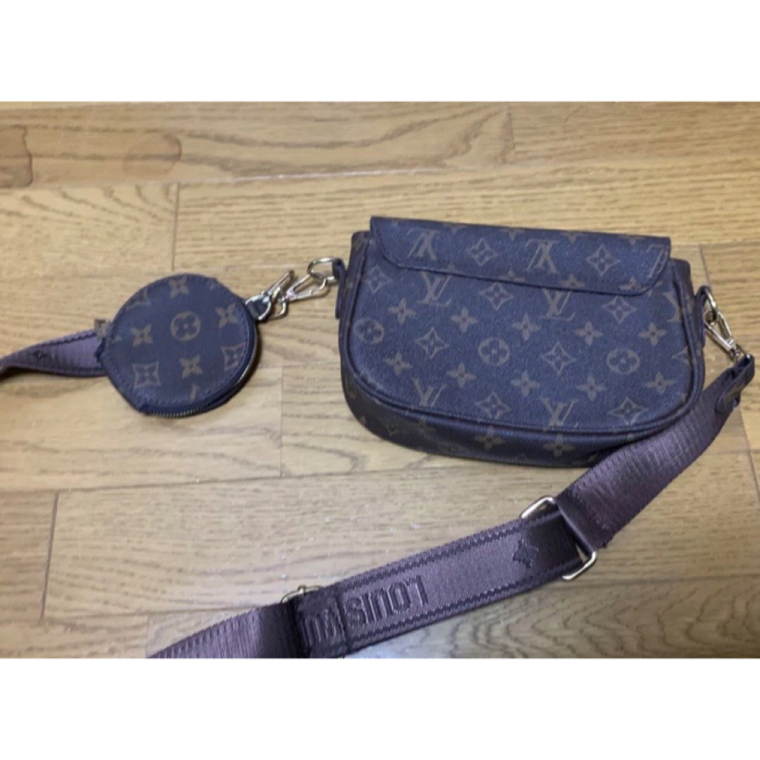 LOUIS VUITTON ルイヴィトン　ショルダーバッグ