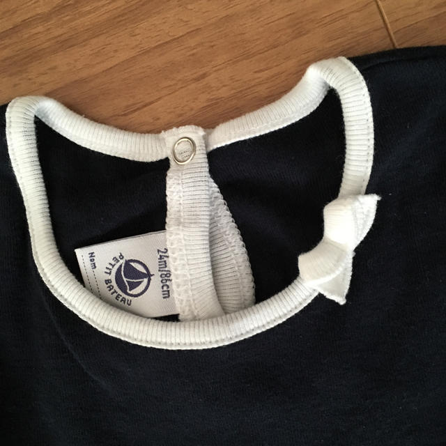 PETIT BATEAU(プチバトー)のプチバトー セットアップ 24m 86㎝ キッズ/ベビー/マタニティのベビー服(~85cm)(シャツ/カットソー)の商品写真