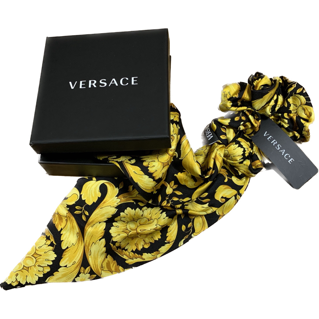 VERSACE バロッコプリント シルクシュシュ イタリア製 新品