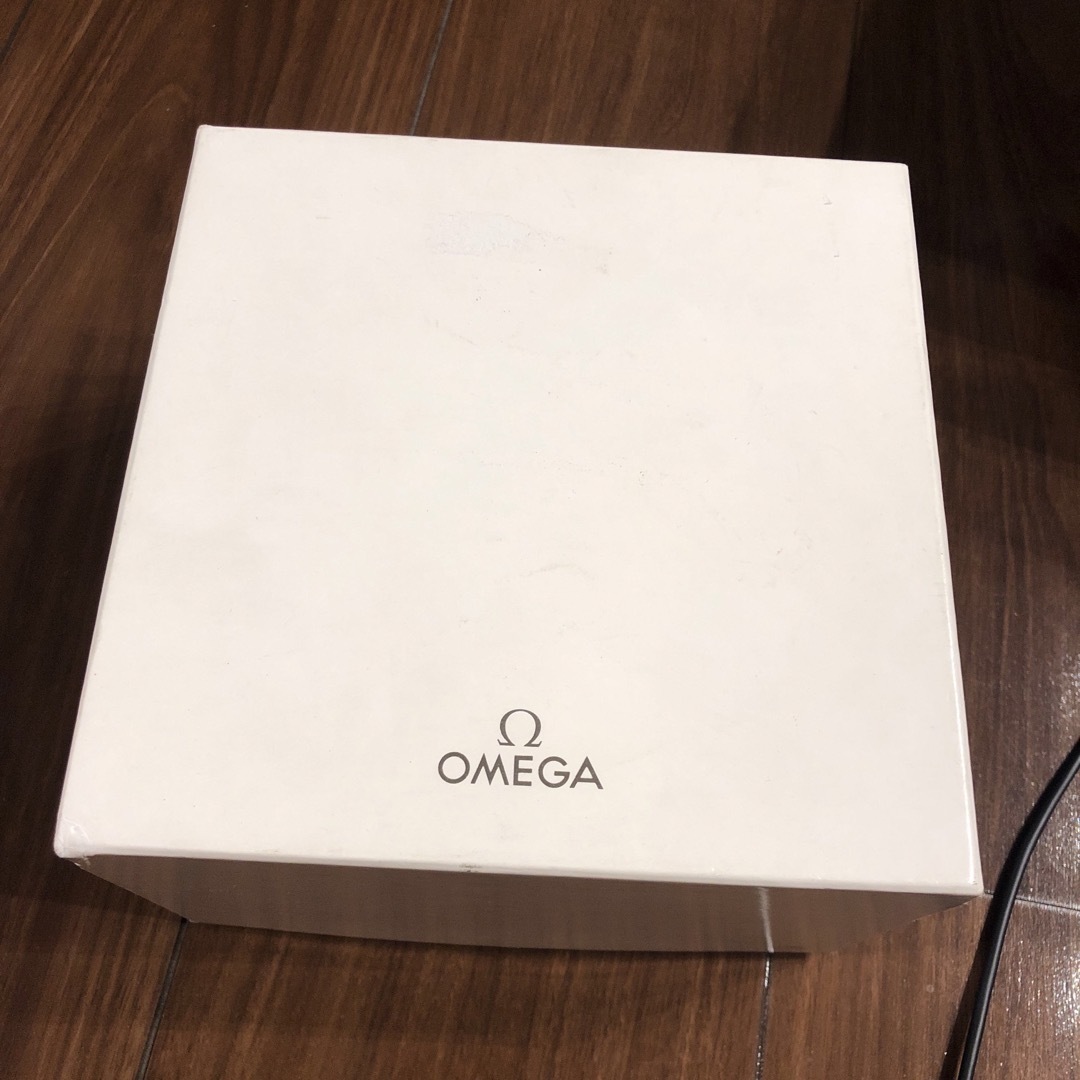 OMEGA(オメガ)のOMEGA オメガ 腕時計用ケース 腕時計 箱 ケース レディースのファッション小物(腕時計)の商品写真