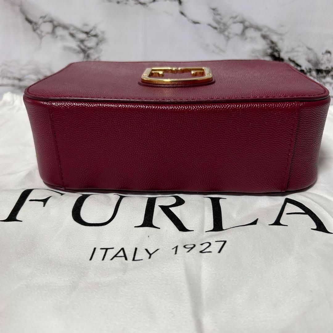 Furla(フルラ)の未使用✨ フルラ ブラーヴァ FFロゴ金具 ミニクロスボディ ショルダーバッグ レディースのバッグ(ショルダーバッグ)の商品写真