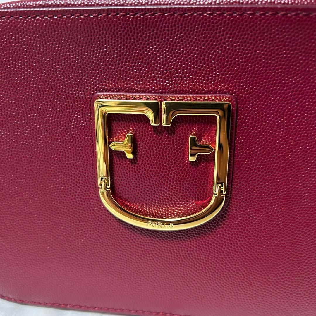 Furla(フルラ)の未使用✨ フルラ ブラーヴァ FFロゴ金具 ミニクロスボディ ショルダーバッグ レディースのバッグ(ショルダーバッグ)の商品写真