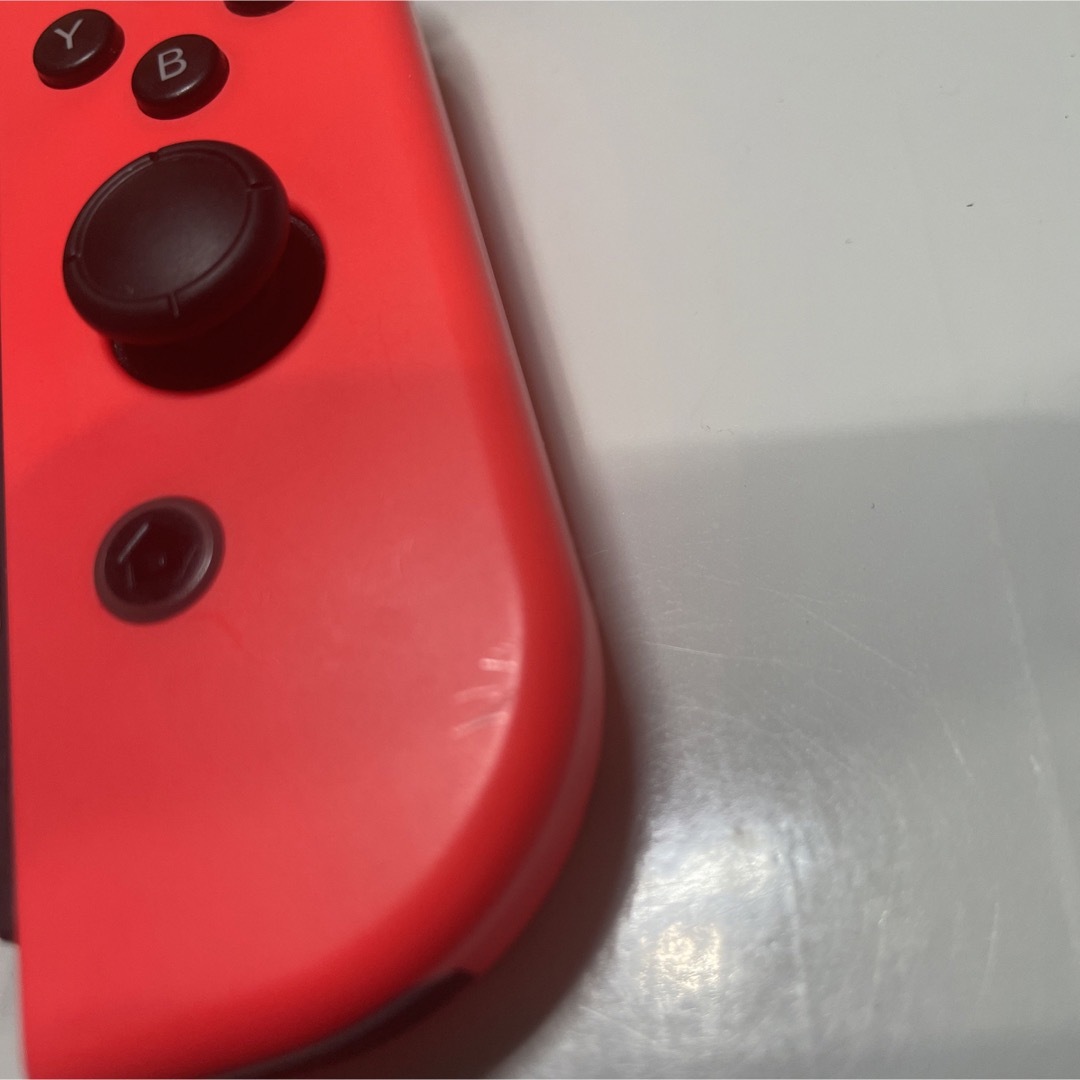 Nintendo Switch(ニンテンドースイッチ)のJoy-Con   ジョイコン　ネオンブルー　ネオンレッド エンタメ/ホビーのゲームソフト/ゲーム機本体(その他)の商品写真
