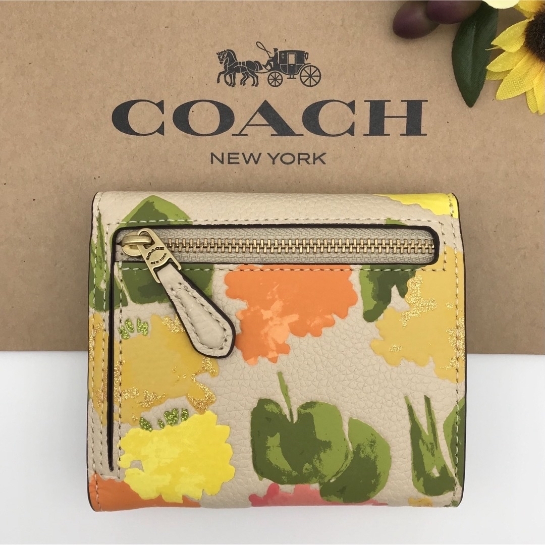 新品未使用品コーチ袋付きCOACHロゴプリント