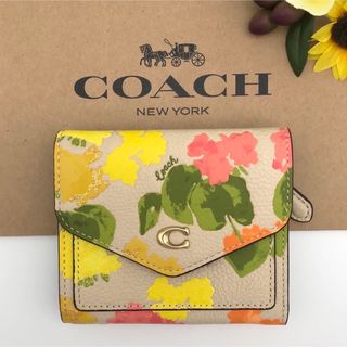 COACH 財布 ☆大人気☆ ウィンスモールウォレット フローラル ...