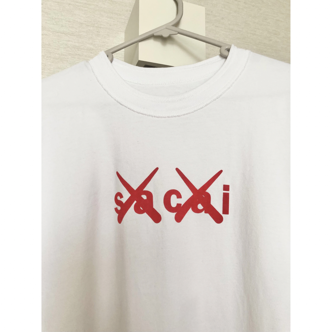 【sacai×KAWS　】 Flock Print T-ShirtロゴTシャツ