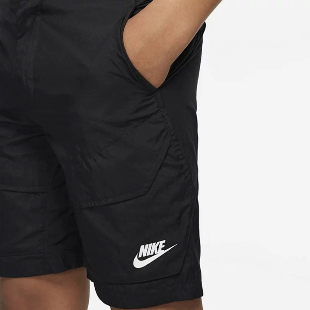 NIKE(ナイキ)の【新品】NIKE YTH NSW WVN SHORT HALF PANTS キッズ/ベビー/マタニティのキッズ服男の子用(90cm~)(パンツ/スパッツ)の商品写真