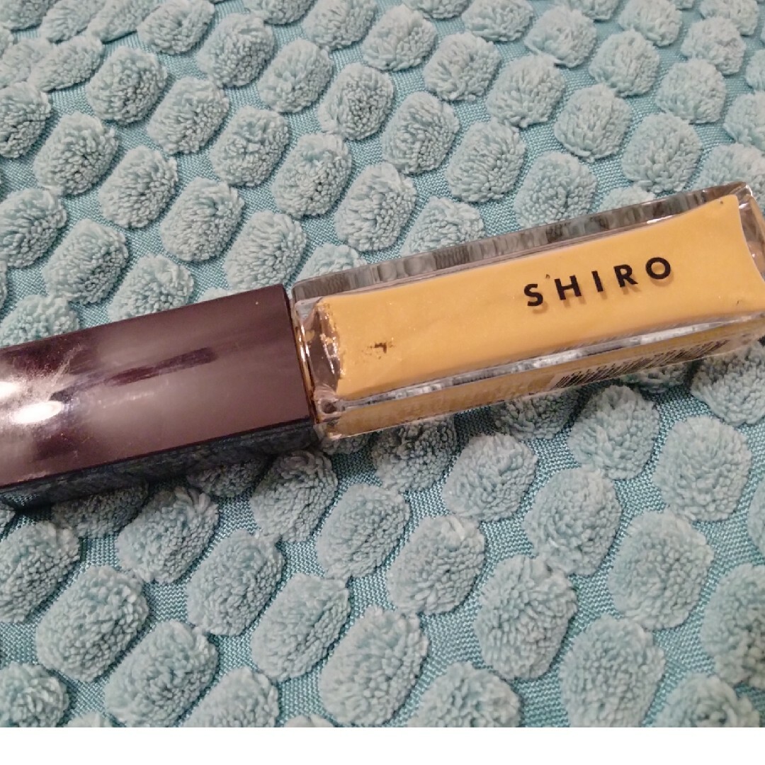 shiro(シロ)のSHIRO カレンデュラアイシャドウリキッド　新品未使用 コスメ/美容のベースメイク/化粧品(アイシャドウ)の商品写真