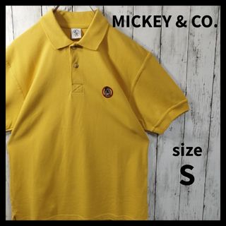 ディズニー(Disney)の【MICKEY & CO.】無地鹿子ポロシャツ　半袖　刺繍ロゴ　ミッキーマウス(ポロシャツ)