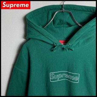 シュプリーム(Supreme)の【即完売モデル】シュプリーム　チョークロゴ　肉厚　パーカー　KAWS　希少(パーカー)