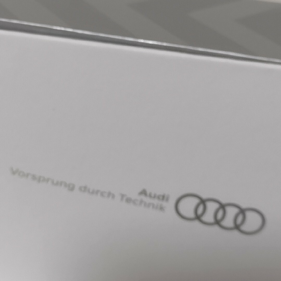 AUDI(アウディ)のアウディ ノベルティ Bluetooth スピーカー スマホ/家電/カメラのオーディオ機器(スピーカー)の商品写真