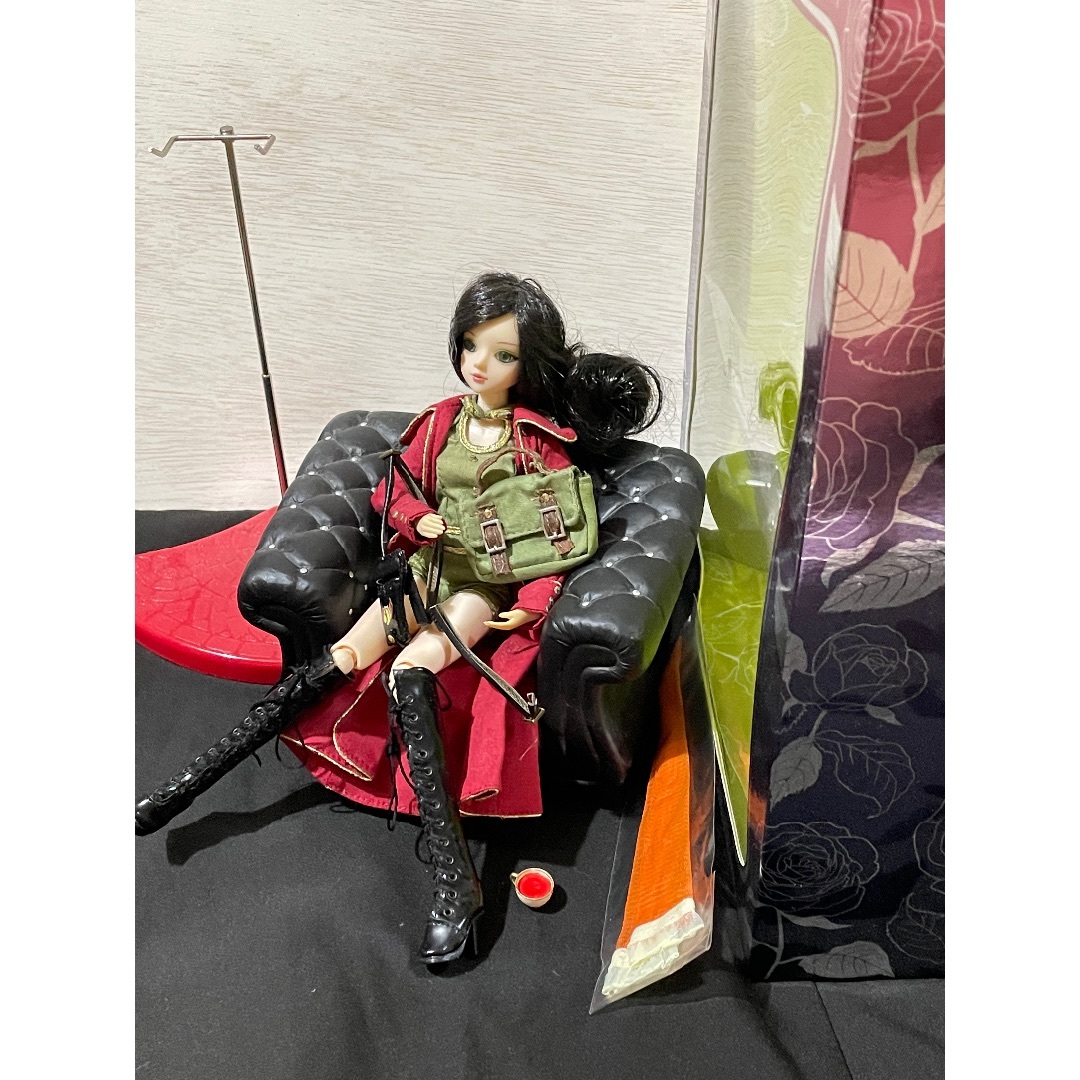 リカちゃん - 箱入j-doll ジェイドール ヴィアアッピア美品 チェア付き 帽子とタイツ欠品