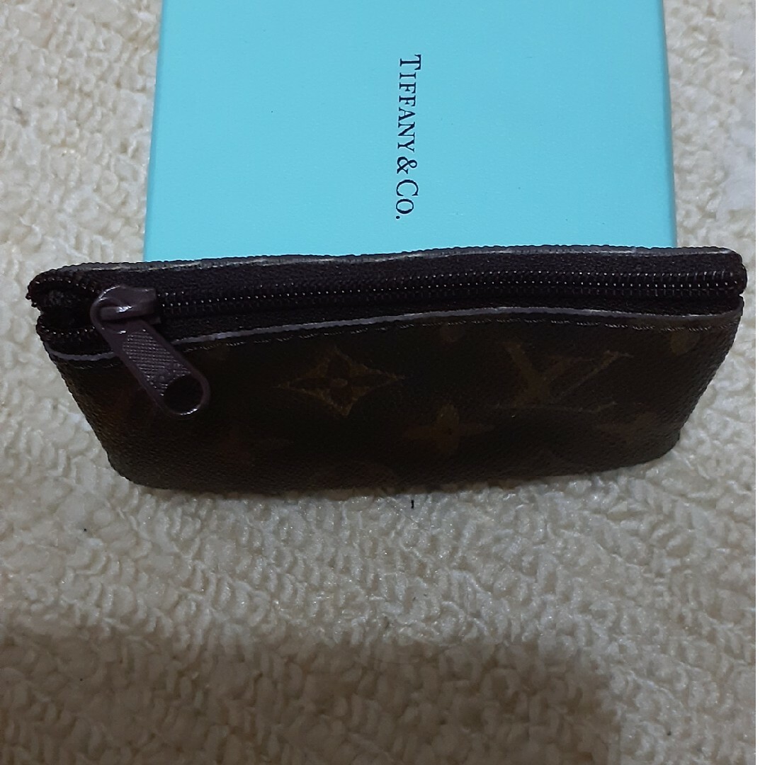 LOUIS VUITTON(ルイヴィトン)の422.VUITTON小銭入れ　ゴール様専用 レディースのレディース その他(その他)の商品写真