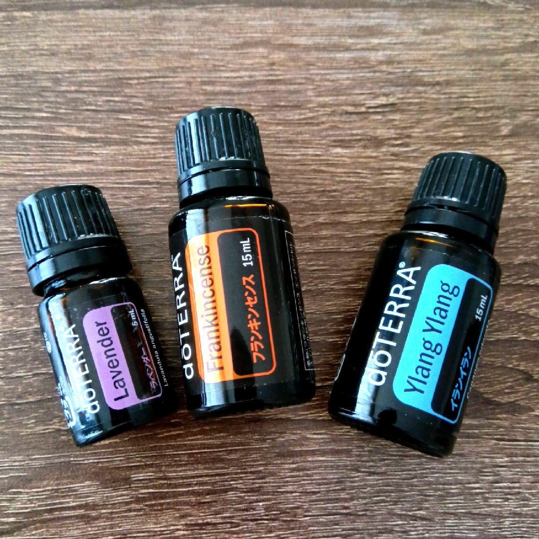 doTERRA フランキンセンス&ラベンダー&イランイラン doTERRA フランキンセンス&ラベンダー&イランイラン