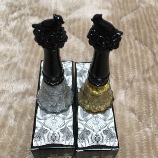 アナスイ(ANNA SUI)のANNA SUI♡ネイルカラー♡ゴールド・シルバー(マニキュア)