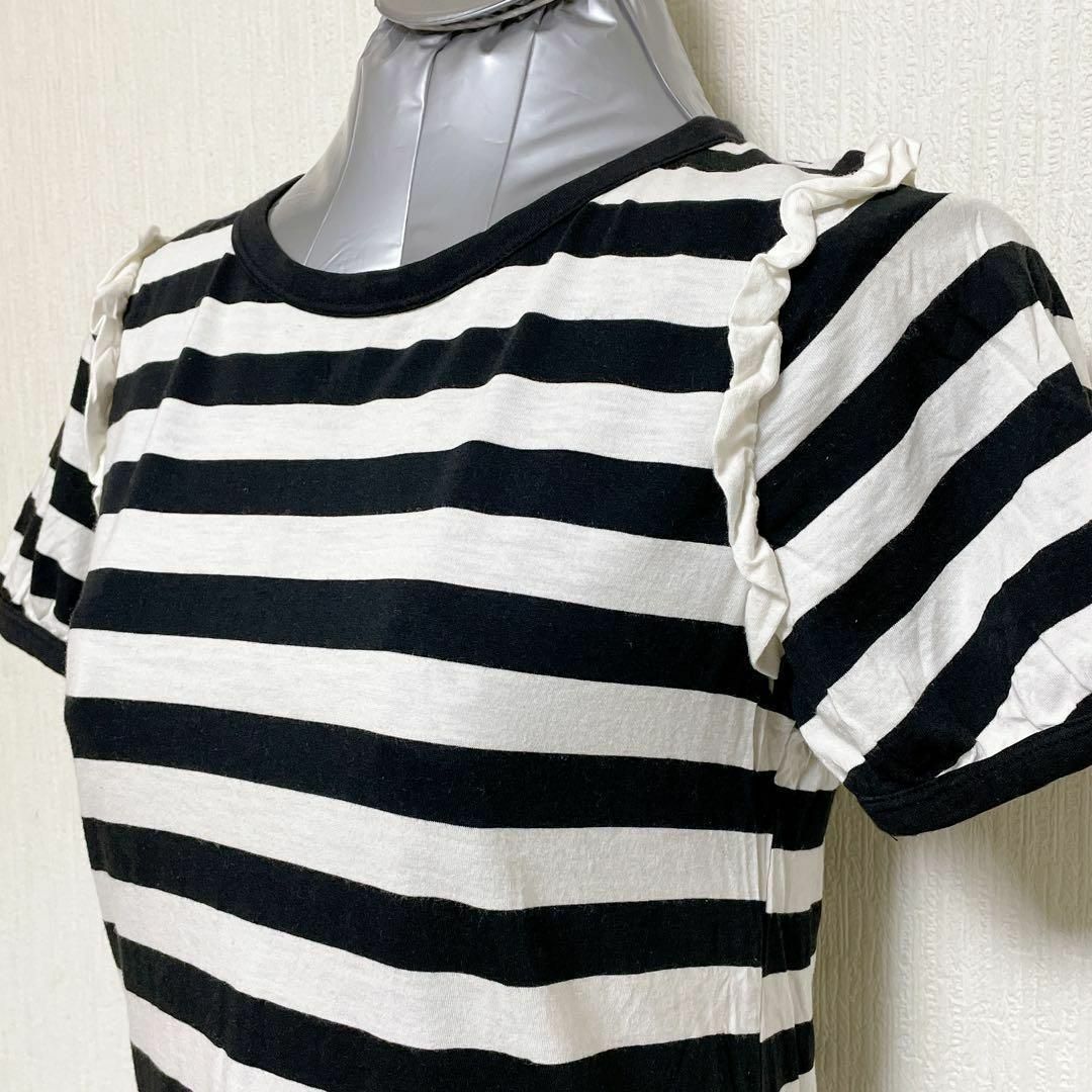 UNIQLO(ユニクロ)のUNIQLO 白黒ボーダー柄 ロングTシャツ レディースのトップス(Tシャツ(半袖/袖なし))の商品写真