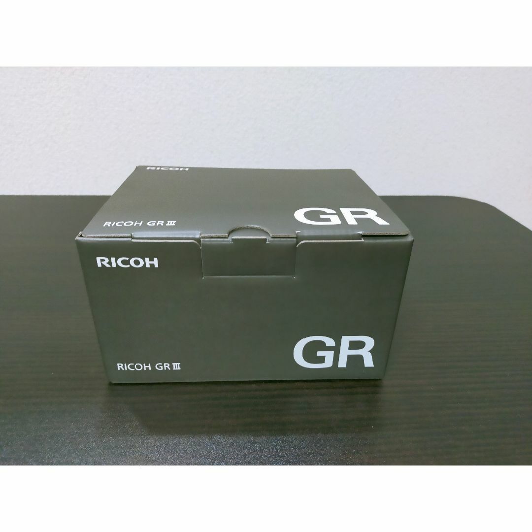 【新品】リコー RICOH GRIII デジタルカメラ ブラック