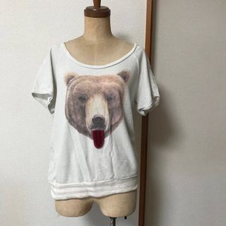 ボシュプルメット(bortsprungt)のbortsprungt  ポシュプルメット　ベロ出し動物スウェットT（くま）(Tシャツ(半袖/袖なし))