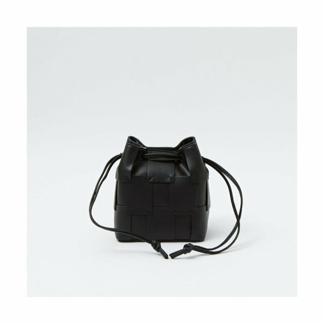 AU BANNISTER(オゥバニスター)の【ブラック】【F】●JAMIRAY PATCH BUCKET BAG レディースのバッグ(ショルダーバッグ)の商品写真