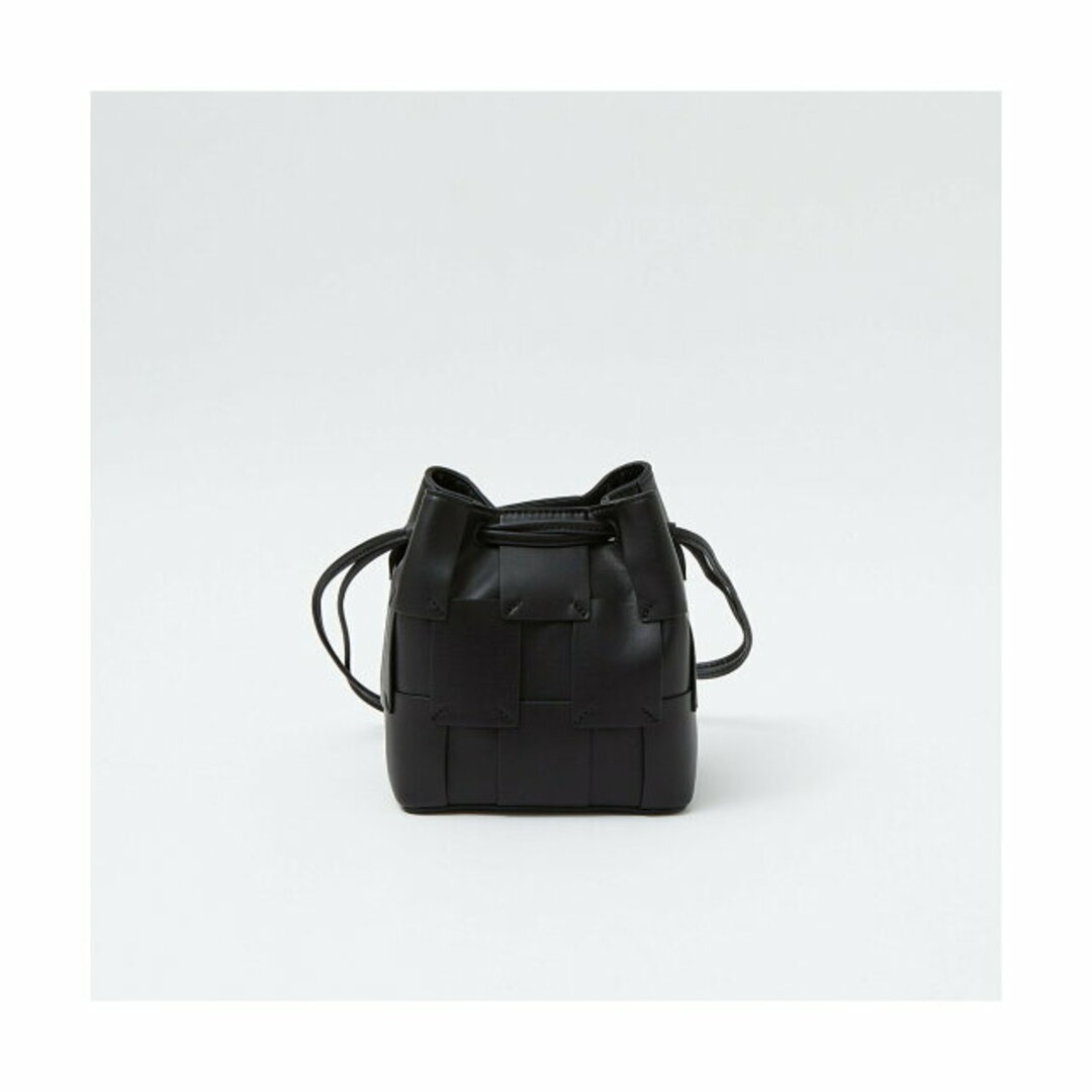 AU BANNISTER(オゥバニスター)の【ブラック】【F】●JAMIRAY PATCH BUCKET BAG レディースのバッグ(ショルダーバッグ)の商品写真