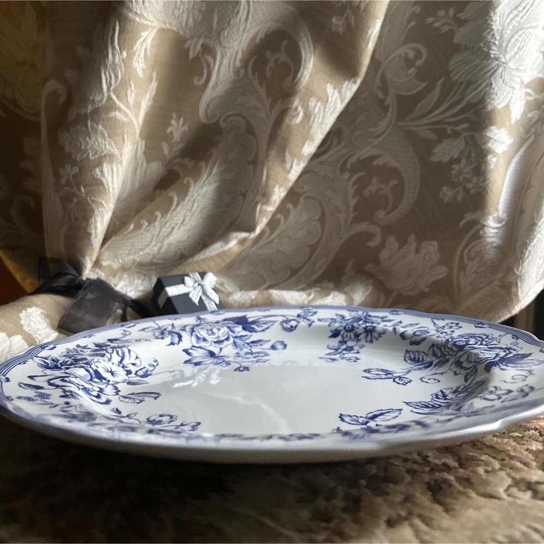 LAURA ASHLEY(ローラアシュレイ)の新品  英国製 Spode Laura Ashley Cliftonディナー大皿 インテリア/住まい/日用品のキッチン/食器(食器)の商品写真