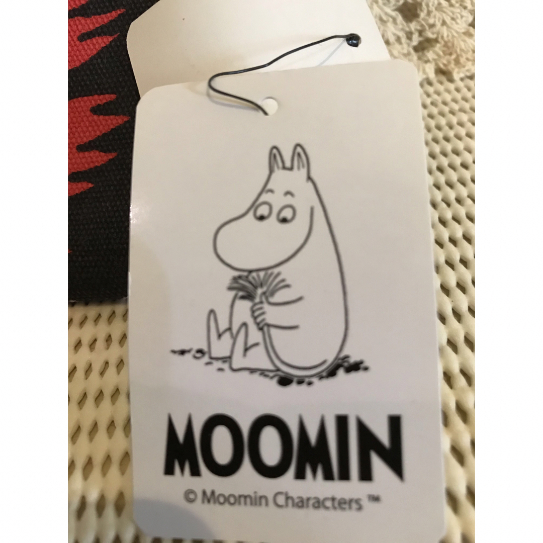 Little Me(リトルミー)の★未使用＊タグ付き♪【MOOMIN】リトルミイ【フラワーフラットポーチ】★ レディースのファッション小物(ポーチ)の商品写真