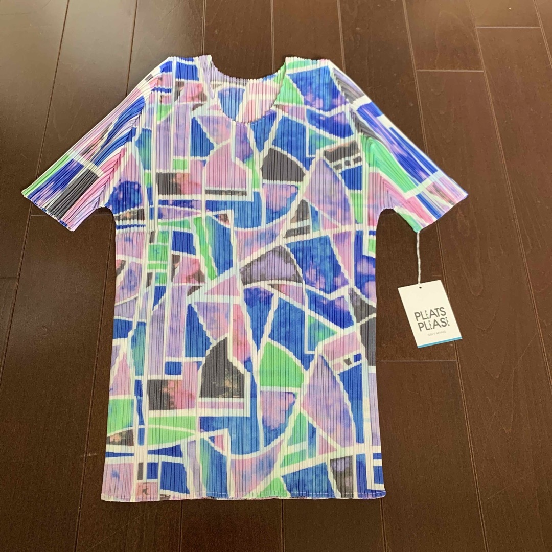 PLEATS PLEASEイッセイミヤケ プリーツ半袖トップス サイズ3 tic