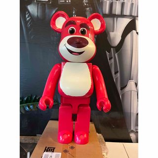 ベアブリック(BE@RBRICK)のベアブリック1000% ロッツォ トイストーリー 美品(キャラクターグッズ)