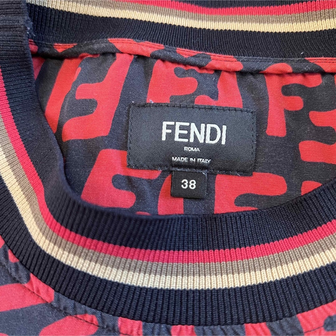 FENDI(フェンディ)のフェンディ　オーバーサイズＴシャツ　訳アリ メンズのトップス(Tシャツ/カットソー(半袖/袖なし))の商品写真