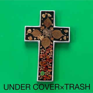 アンダーカバー(UNDERCOVER)のUNDERCOVER アンダーカバー×TRASH ドライフラワー クロス壁掛け(その他)