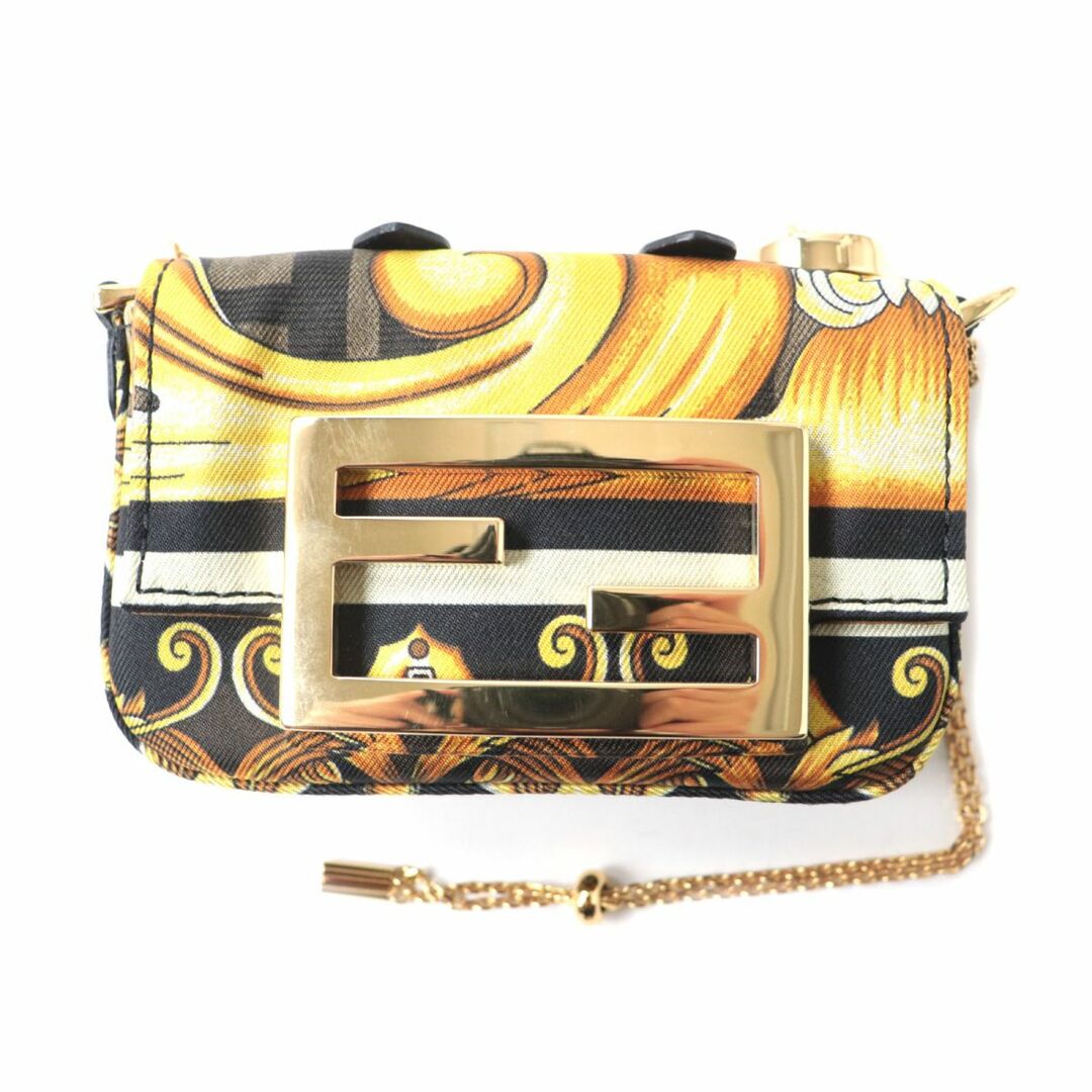 美品】FENDI ファブリックマルチカラーポーチ - ポーチ/バニティ