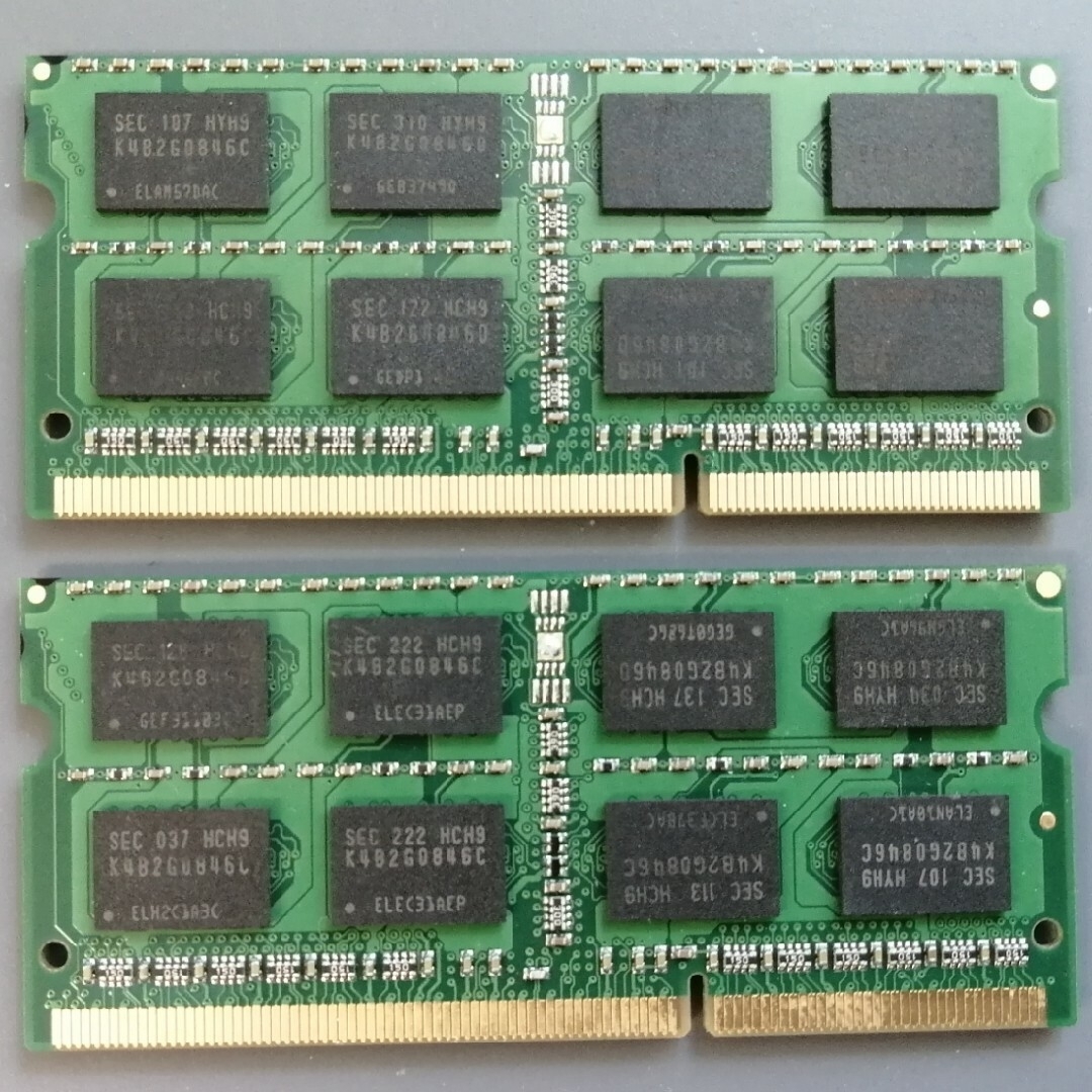 SAMSUNG(サムスン)のノートPCメモリ SAMSUNG PC3L-12800S 2R×8 4GB×2枚 スマホ/家電/カメラのPC/タブレット(PCパーツ)の商品写真