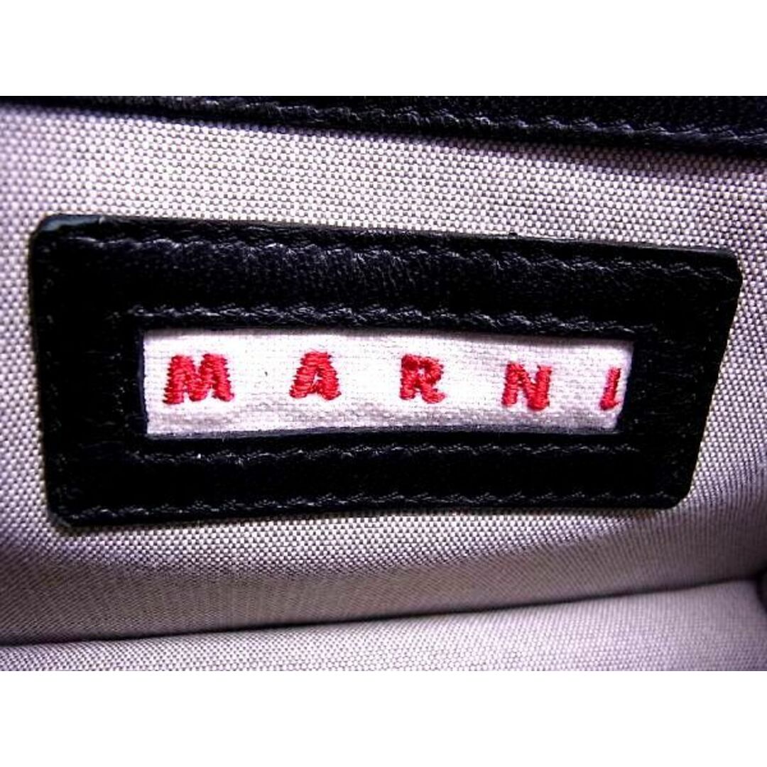 Marni(マルニ)の■希少■極上■本物 ■極美品■ MARNI マルニ パイソン トランクバッグ ショルダーバッグ ポシェット ベージュ系×マルチカラー AD2422WZ レディースのバッグ(その他)の商品写真