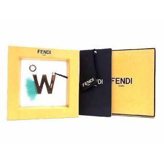 フェンディ(FENDI)の■新品■未使用■ FENDI フェンディ ABClick イニシャルW ファー バッグチャーム キーホルダー レディース ゴールド系×ブルー系 b2035CO(その他)