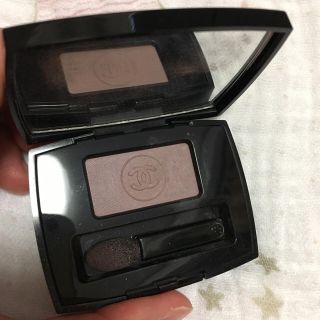 シャネル(CHANEL)のCHANEL オンブリ エサンシエル 99 アザール(アイシャドウ)