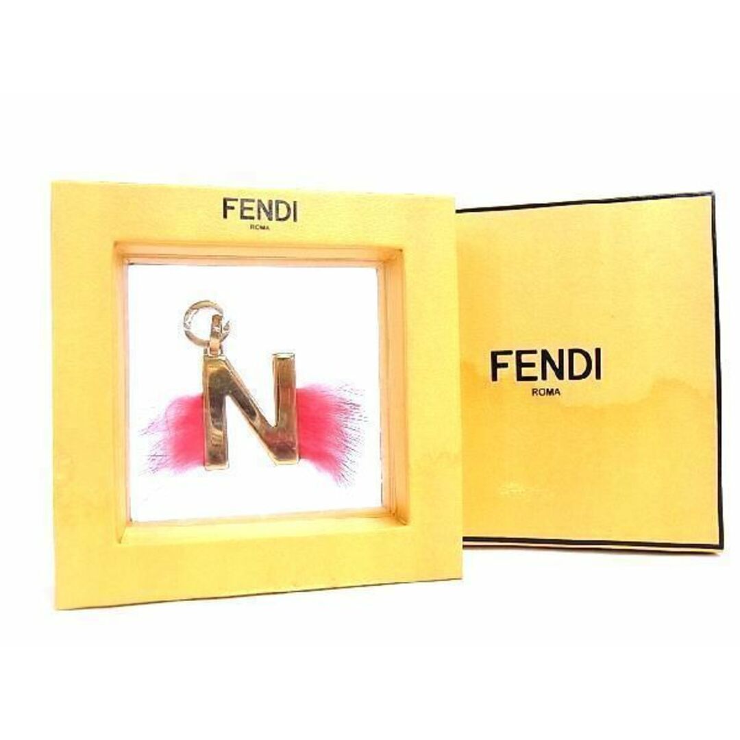 FENDI - FENDI フェンディ ABCLICK N ファー ペンダントトップ