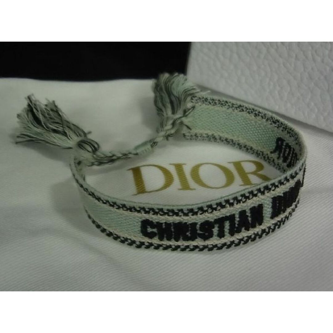 ■新品■未使用■ Christian Dior ディオール J&#039;ADIOR ミサンガ ブレスレット 腕輪 アクセサリー レディース グリーン系 AJ8744ｱZ